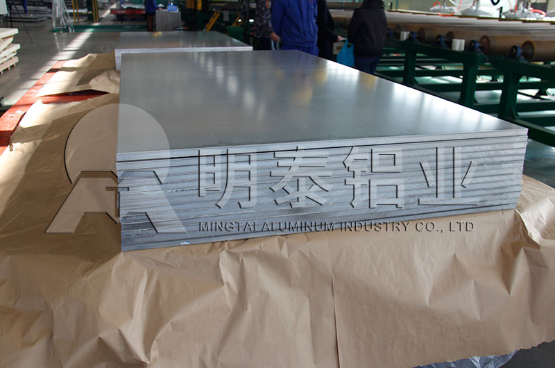 鋁板可以用在散熱器上嗎？散熱器鋁板選用哪個規(guī)格比較好？價格高嗎？
