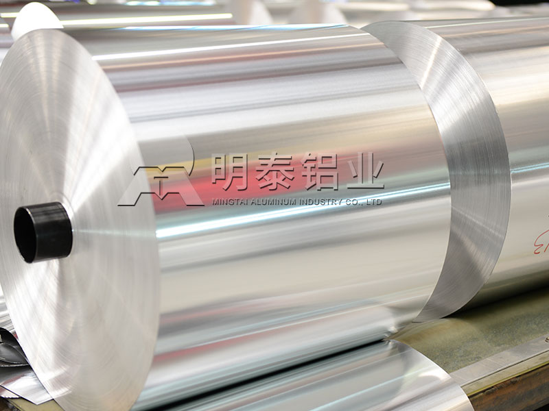 大型鋁箔廠家-燒烤用8011鋁箔1噸加工費(fèi)多少錢？