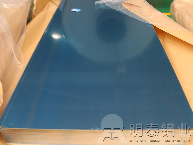 明泰超寬幕墻鋁板生產(chǎn)廠家-1060鋁板、3003鋁板